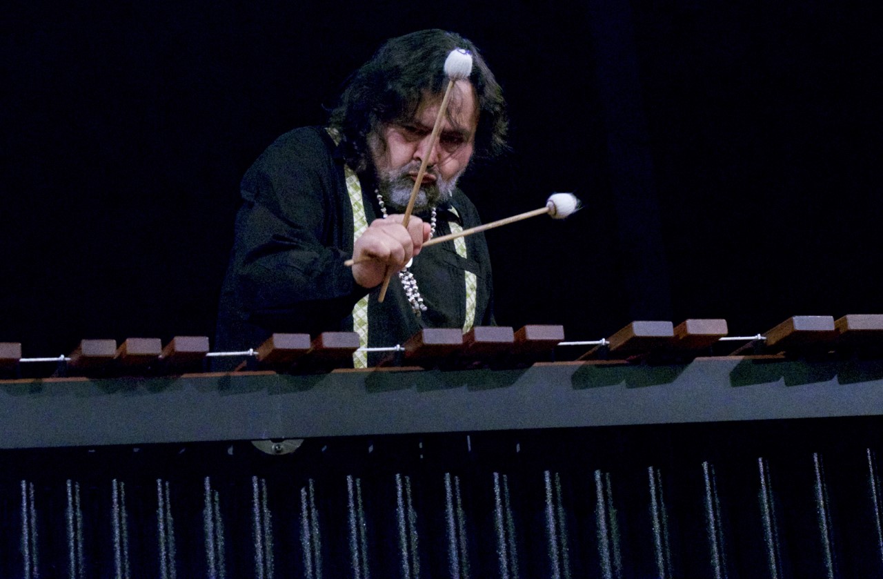 JAVIER NANDAYAPA EN EL FESTIVAL INTERNACIONAL DE PERCUSIÓN ORGANIZADO POR EL GRUPO DAKEL DE CHILE