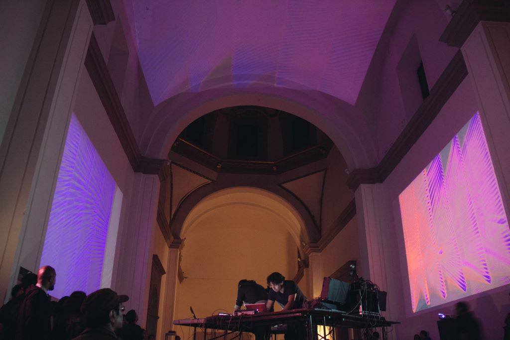 El COLECTIVO RADIADOR de México presenta su GIRA PRISMA en Argentina