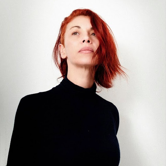 La cantante y compositora uruguaya DÉBORA HERDT viaja a la Argentina para presentarse en el FESTIVAL JUJUY CORTOS