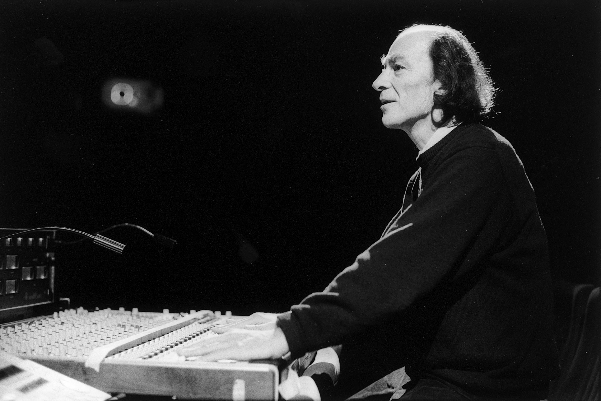 El compositor argentino HORACIO VAGGIONE inicia su residencia creativa en el CMMAS (Centro Mexicano para la Música y las Artes Sonoras)