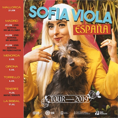 La siempre sorprendente cantante y compositora argentina Sofía Viola, vuelve a España