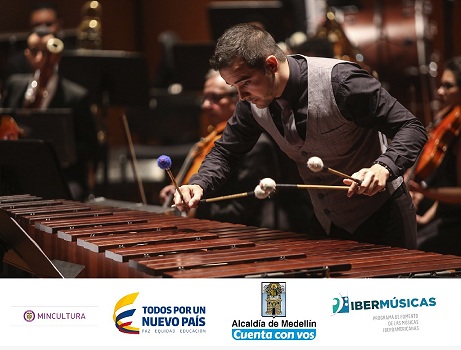 El percusionista colombiano Daniel Duque Velasquez viaja a Cuba para realizar un concierto en el Teatro Nacional de La Habana, Cuba