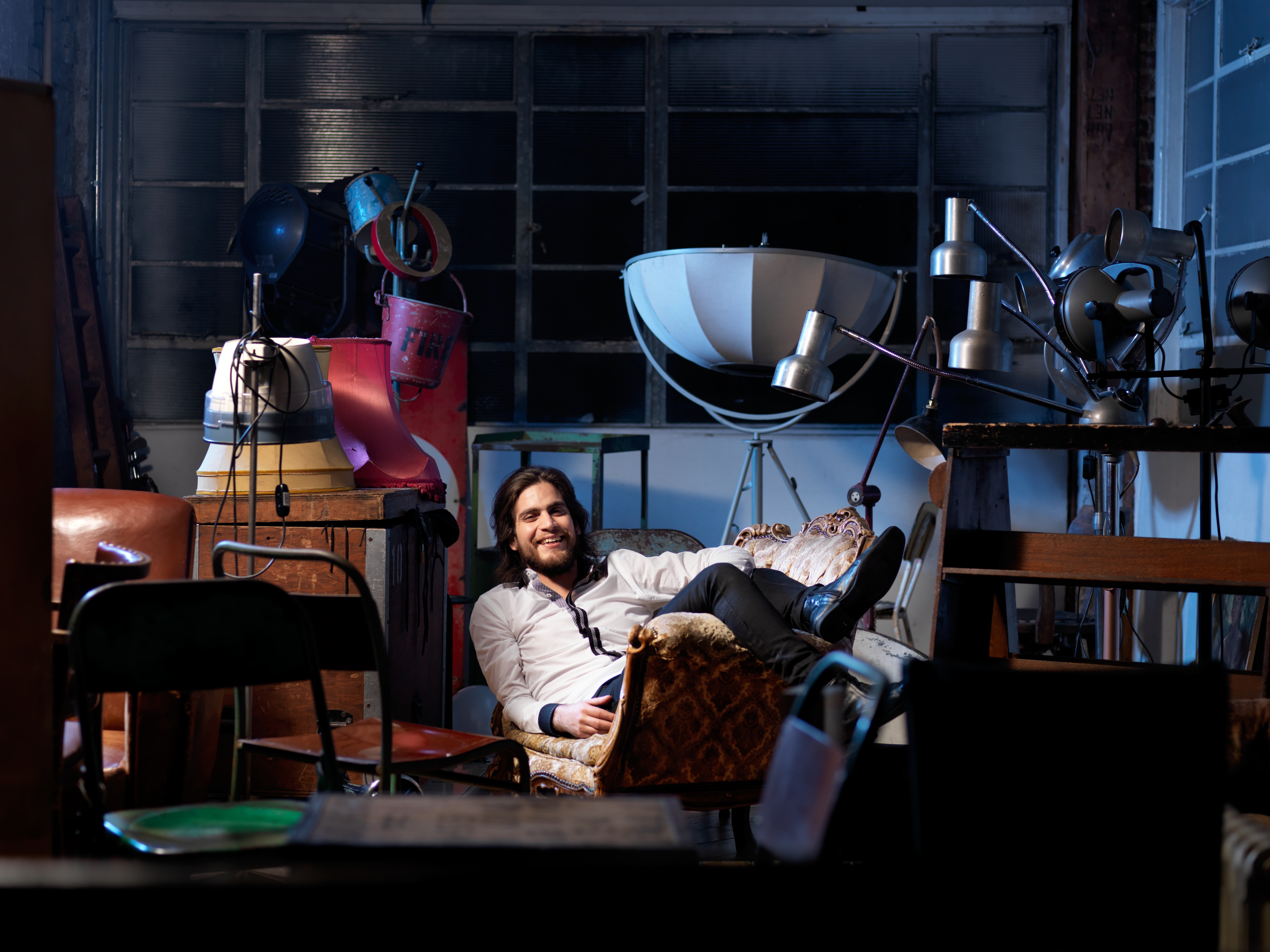 Eusebio Sánchez de México apresenta seu vídeo performance “Fri-Qui” junto com Juan Camilo Vásquez da Colômbia