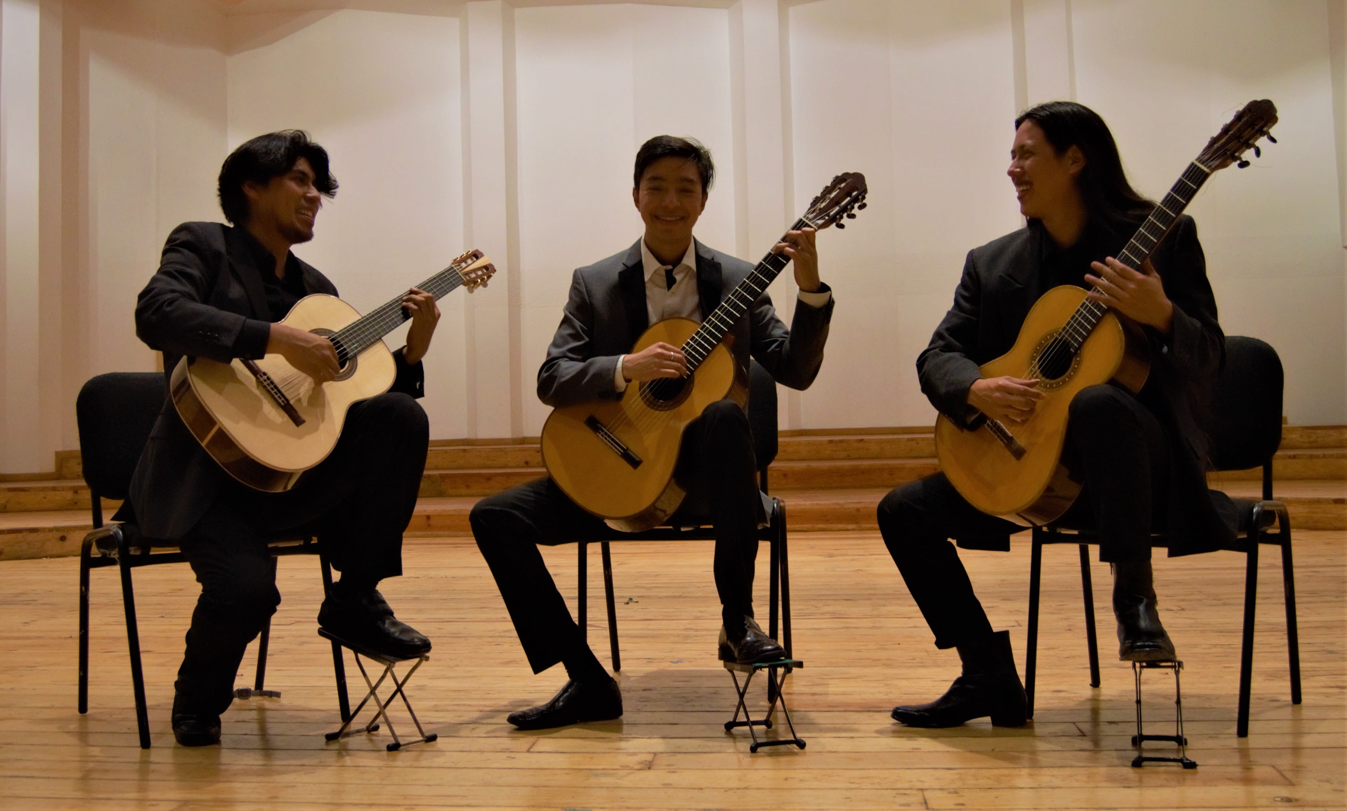 O Terceto del Sur do México realizou um concerto no Auditório Rogelio Salmona do Centro Cultural Gabriel García Márquez, em Bogotá, Colômbia