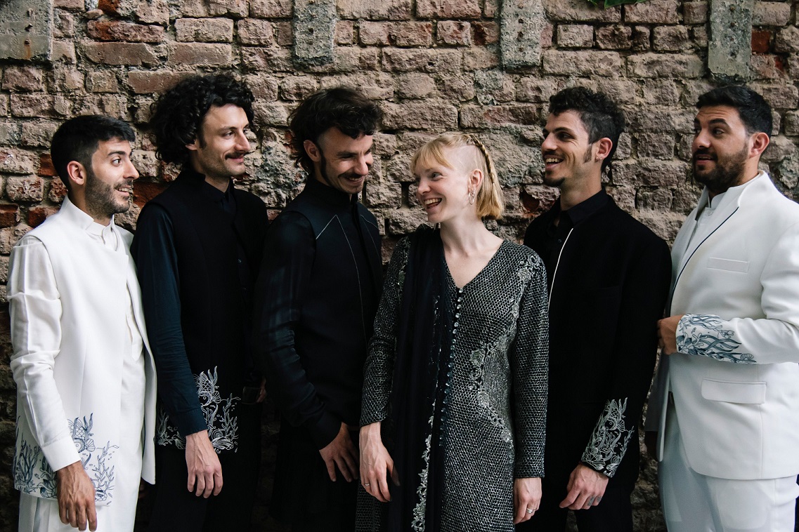 O grupo argentino Desmadre Orkesta fará uma turnê europeia que os levará a diversos palcos de Espanha