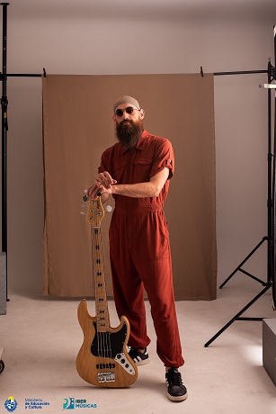 Raíces contemporáneas – Facundo Estefanell