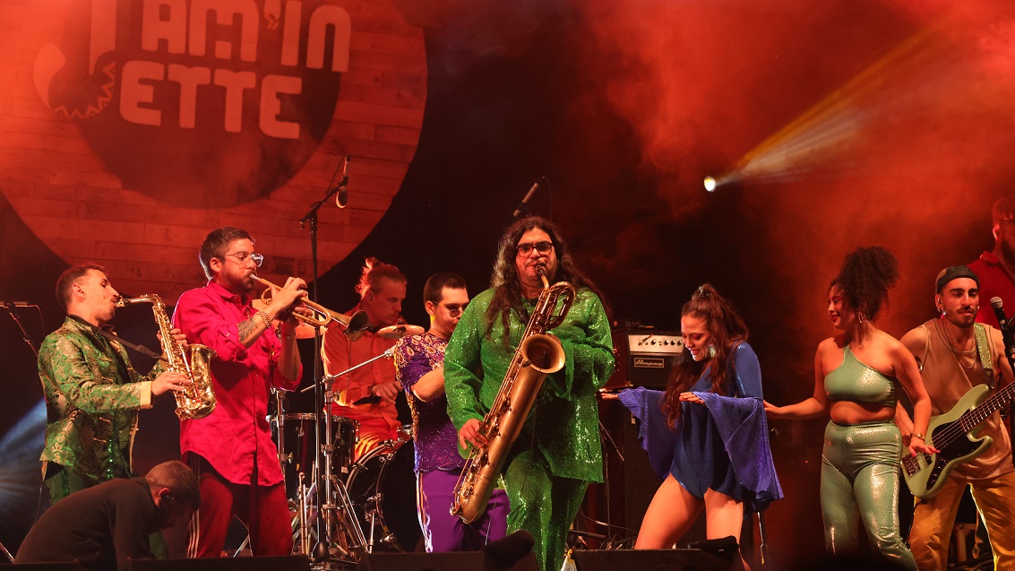 Newen Afrobeat do Chile se apresentará na Colômbia e no Ecuador