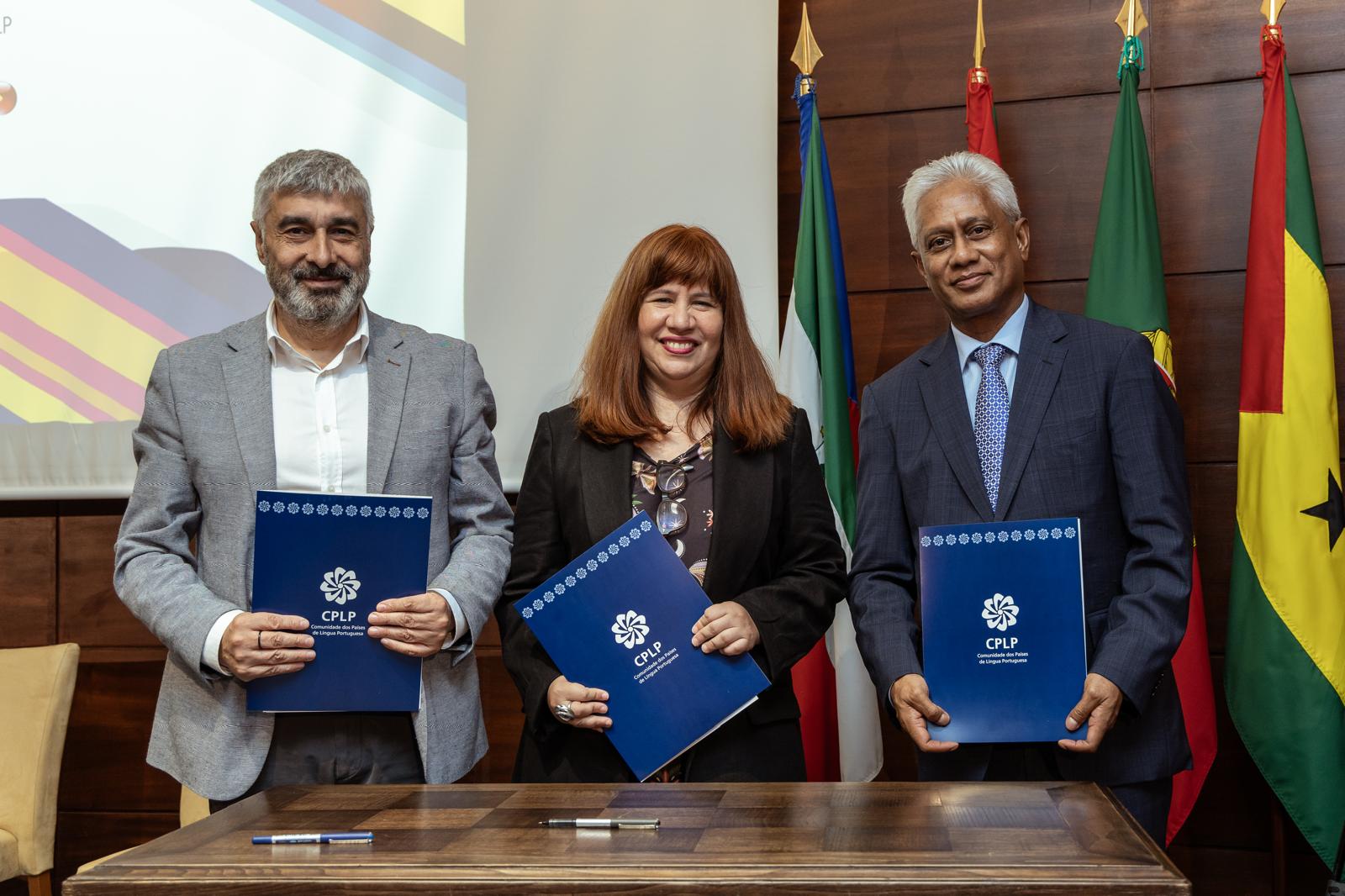 A CPLP (Comunidade dos Países de Língua Portuguesa) e o Programa Ibermúsicas assinaram hoje em Lisboa um acordo de cooperação