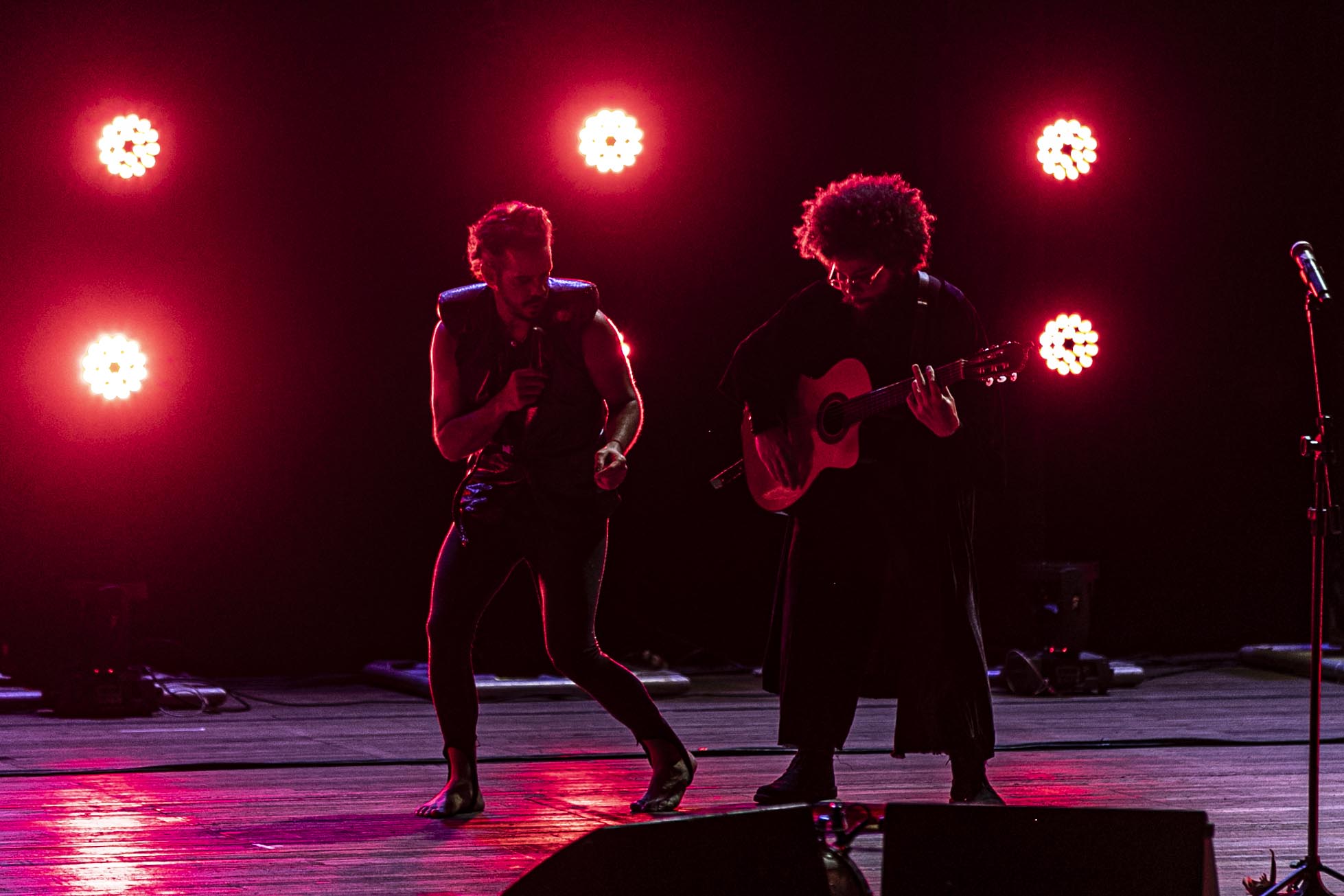 Almério e Martins do Brasil, levam para Portugal seu show acústico e autoral