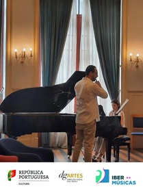 El dúo portugués de flauta y piano «Do Miradouro» actuará en Francia y el Reino Unido