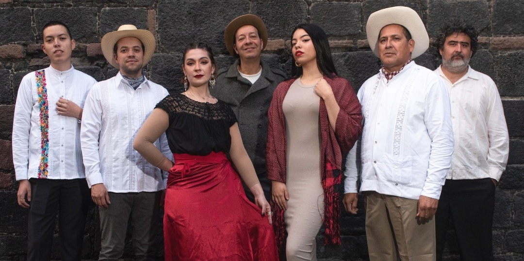 Dentro do projeto “Sones de ida y vuelta”, o renomado grupo mexicano de Son Jarocho “Son de Madera” realizará uma turnê pela Espanha