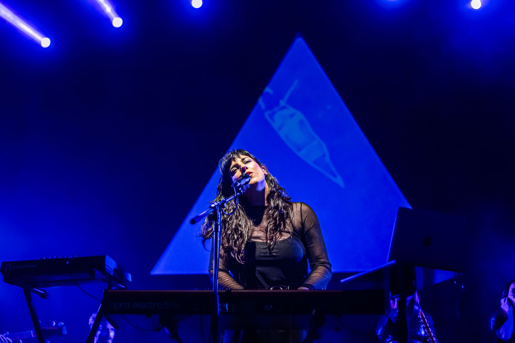 A cantora e compositora uruguaia Lucía Severino realizará sua turnê “El tiempo en una canción” com apresentações na Argentina e no Chile